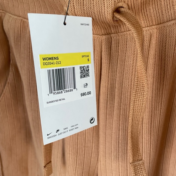 Nike Sweatpants - Picture 4 of 8